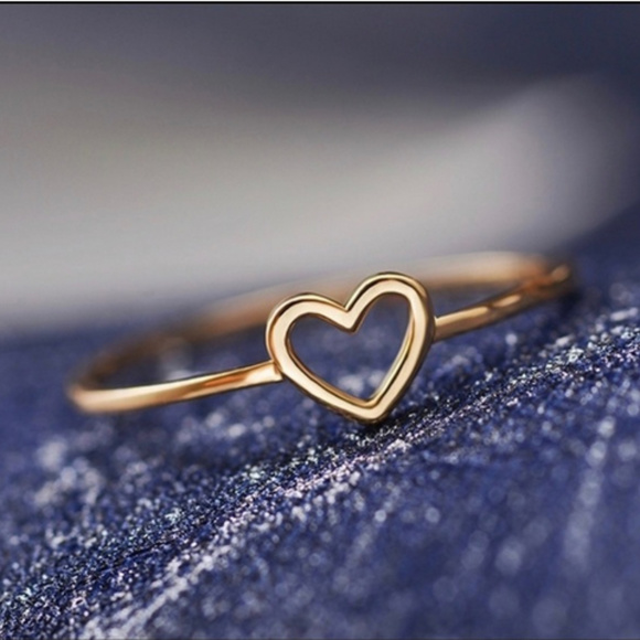 🍒 HEART 💖 Love Dainty Ring - Picture 4 of 4